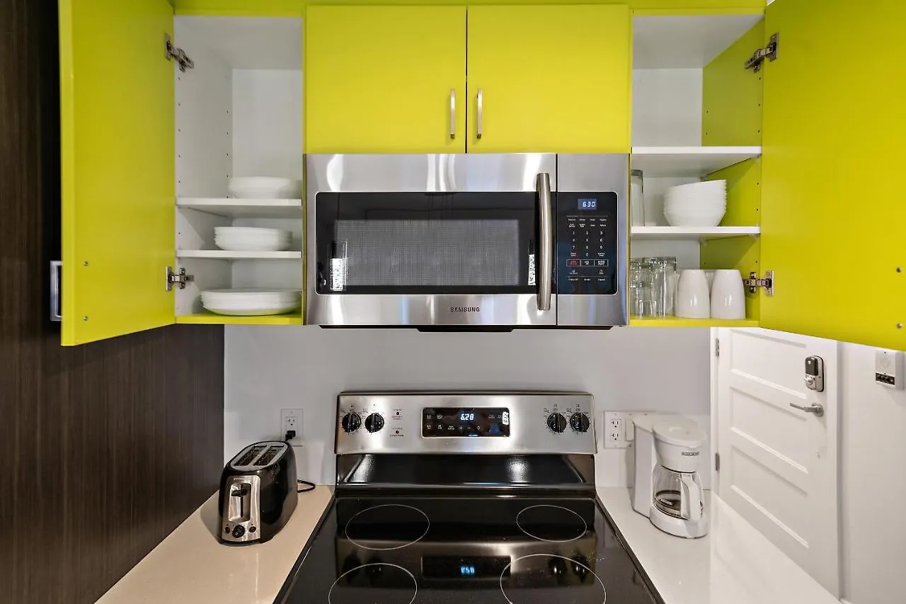 Frontenac Apartments By Restavio Montréal